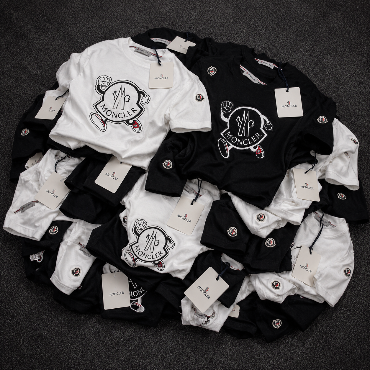 MNC GRAPHIC TEE