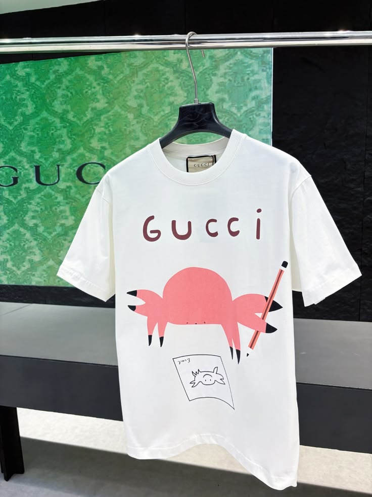 G.U.C.C.I Coastal Crab Graphic Tee